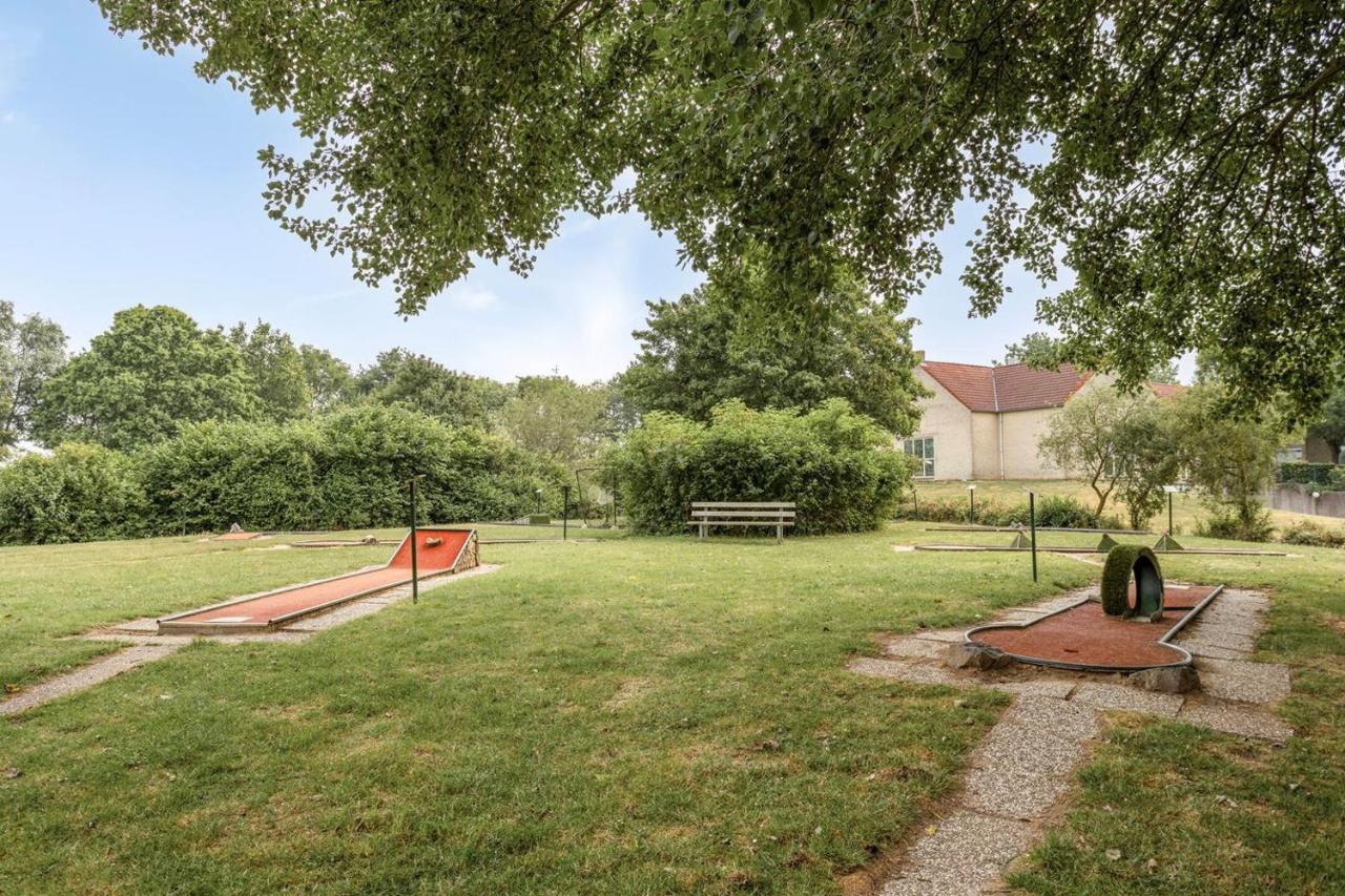 Gezellige Vakantiewoning Aan Het Water In Ewijk - Recreational Only No Workers Exterior photo