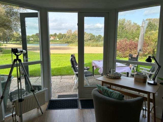 Gezellige Vakantiewoning Aan Het Water In Ewijk - Recreational Only No Workers Exterior photo